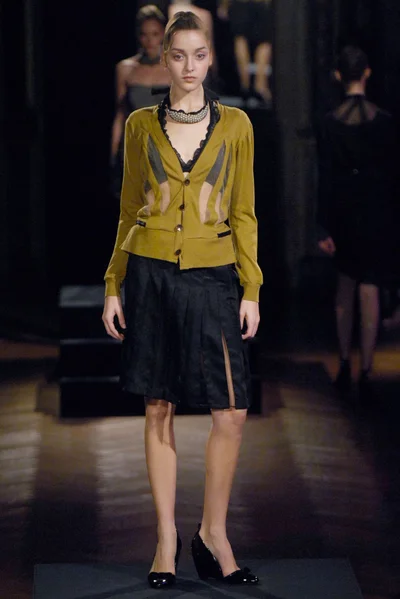 Look 14